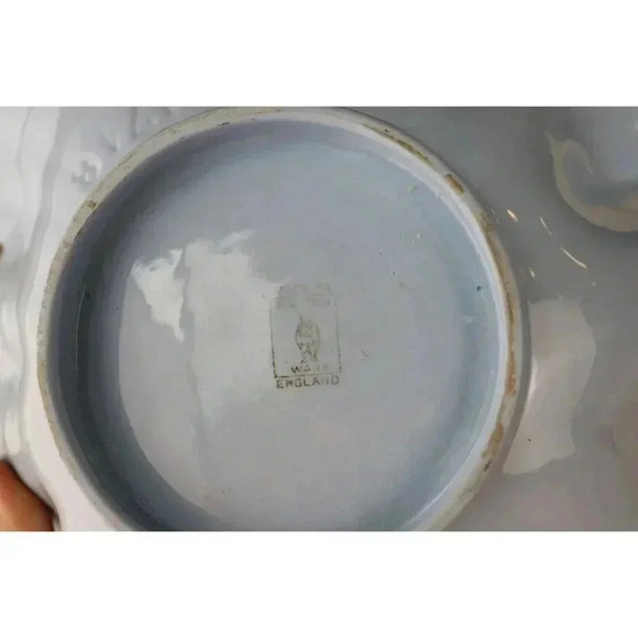 Pastel Blue Leaf Shaped Bowl vintage Falcon ware England 1748 earthenware leafy - Picture 3 of 10